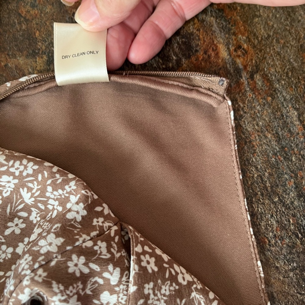 Altar’d State brown floral coquette milk maid puffy long sleeve crop top. Large - Picture 9 of 15
